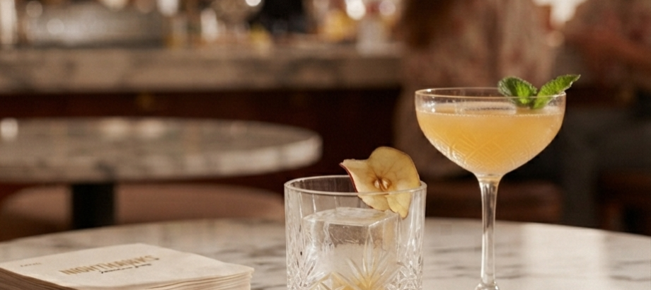 cocktails-nighthawks-prets-a-boire-restaurant