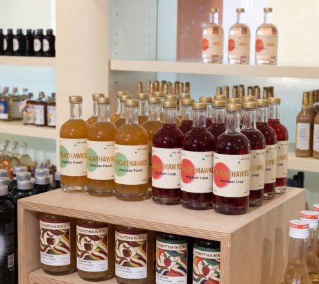 cocktails-nighthawks-prets-a-boire-retail